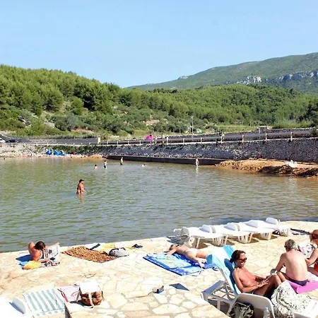 Lägenhet With Wifi Jelsa, Hvar - 8755 Jelsa (Hvar)